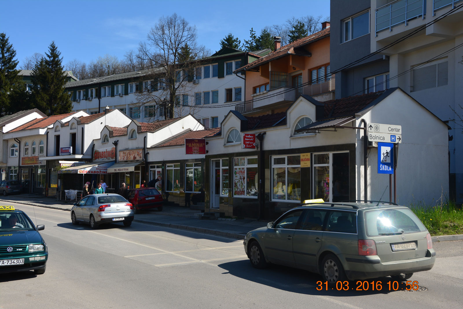  Poslovni niz „Stadion Tošk“ 	